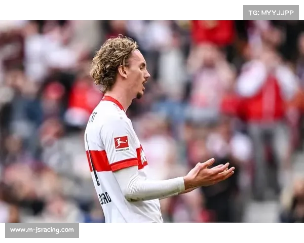 德甲积分榜：拜仁领先8分，多特第二、斯图加特第三